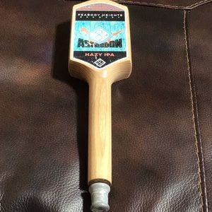 🍻  Peabody Heights Brewery Astrodon Hazy
IPA  Beer Tap Handle, 12”